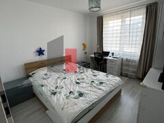 Vindem apartament 3 camere la P-ta Gorjului-centrala proprie